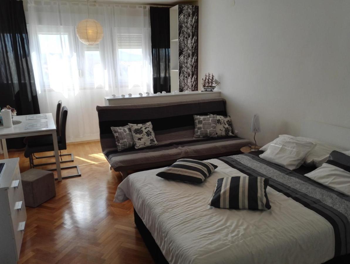زادار Sea View Studio - Apartment المظهر الخارجي الصورة