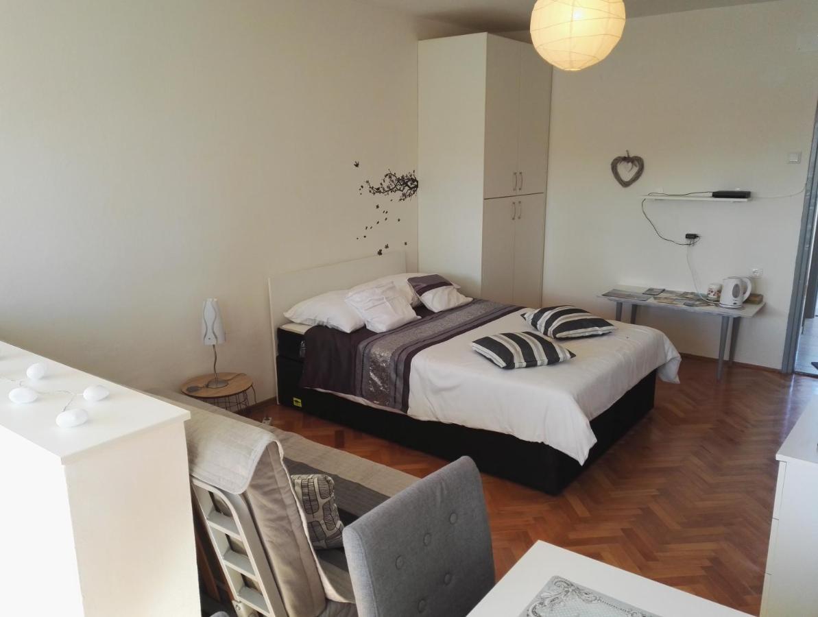 زادار Sea View Studio - Apartment المظهر الخارجي الصورة